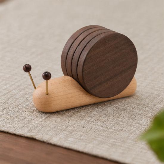 5Pcs Snail Wooden Coaster Set, Creative Heat Insulation Mat for Desk, Magnetic Cup Mat for Hot Drinks, Decorative Trivet for Kitchen