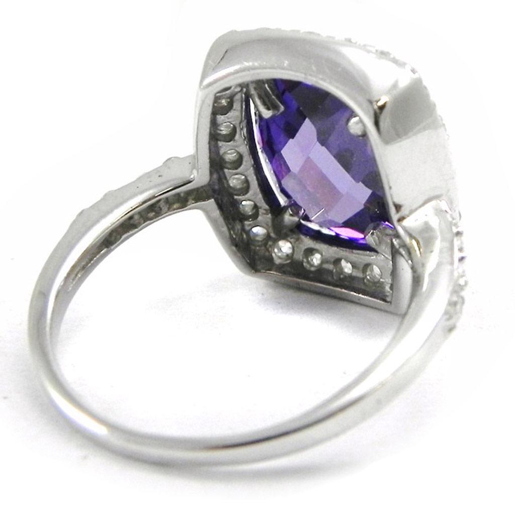 White Amethyst 'Celestina' Silver Ring