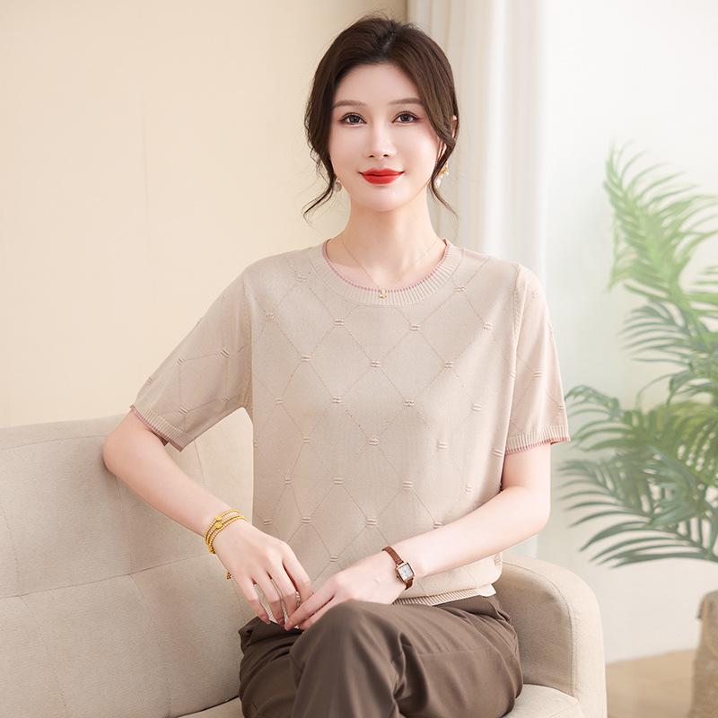 2026 Ice Silk Knit T-shirt: Chic Summer Wear for Young & Middle-aged Women