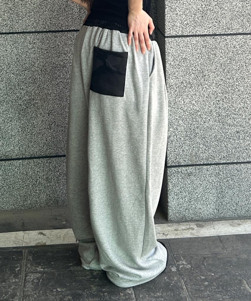 FUZZY SCAN Camo Waist Curved Balloon Pants Black