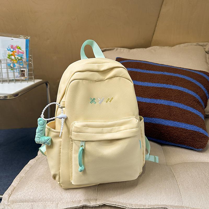 

Новый колледжский стиль Простой модный школьный рюкзак для учеников средней школы Маленький свежий рюкзак большой вместимости. .