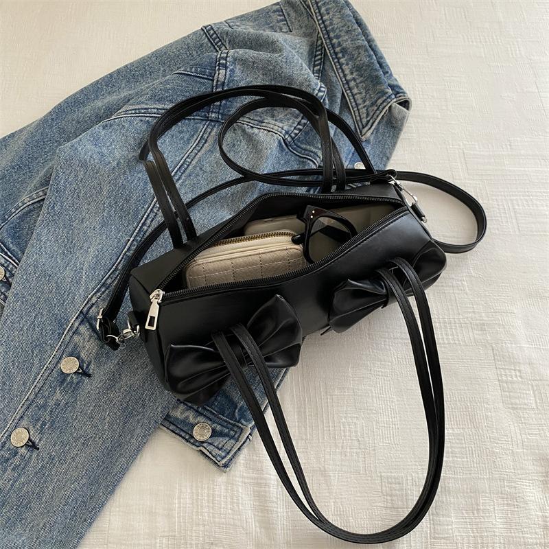 Yogodlns New Model Features Niche High-end Underarm Bag Trendy Bow Design Fashionable Women's Pillow Bag, and A Crossbody Handbag