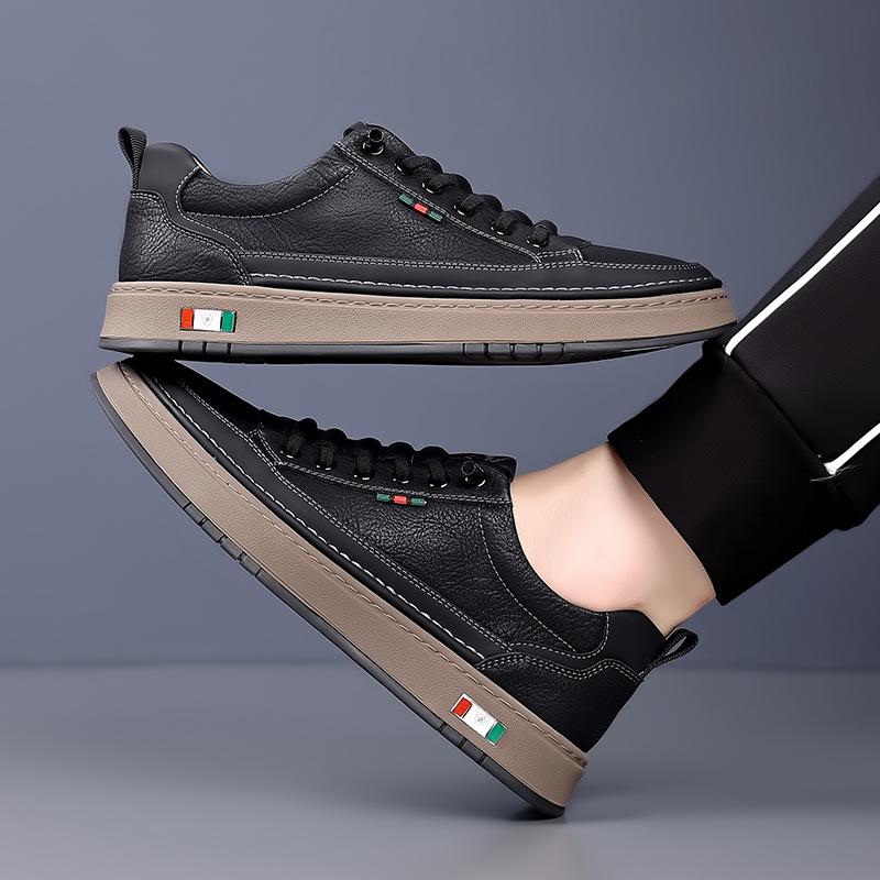 Men's Autumn Casual Leather Shoes - Trendy Soft Sole, Stylish & Versatile.