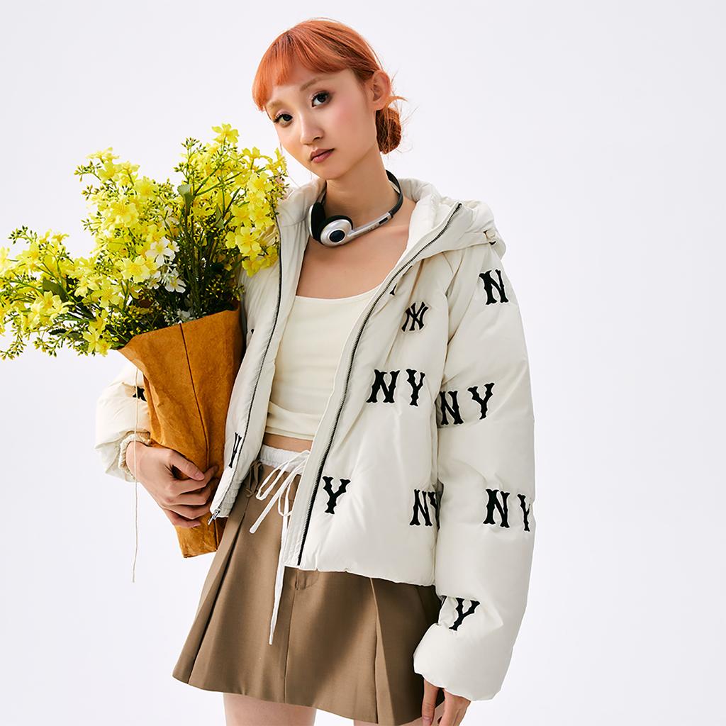 New MLB New York Yankees FW24 Down Jacket Women's Dark Cream 3FDJG1046-50CRD