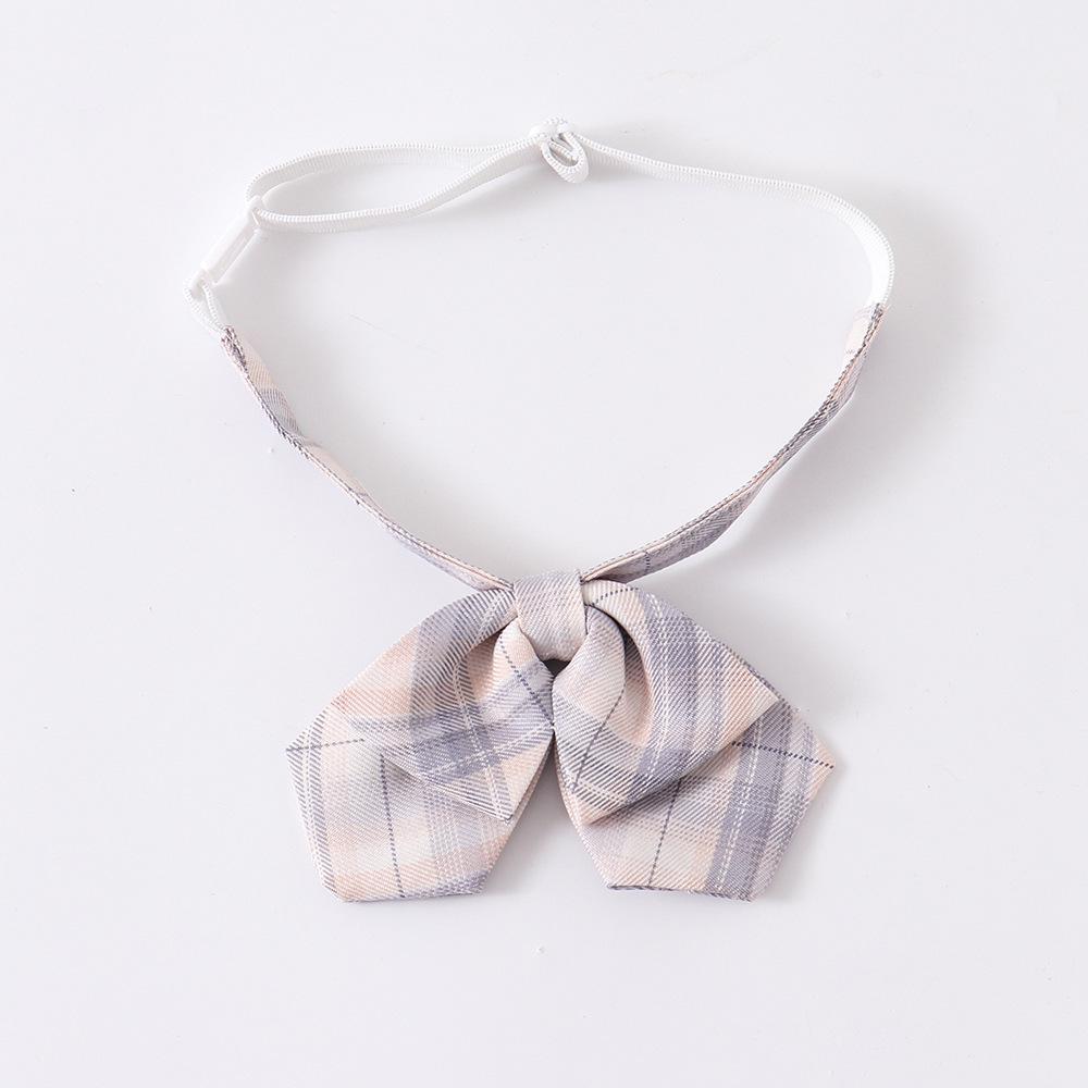 

Japanese Arashi & Plaid High-Waisted Pleated Skirt with Pockets Accessories
