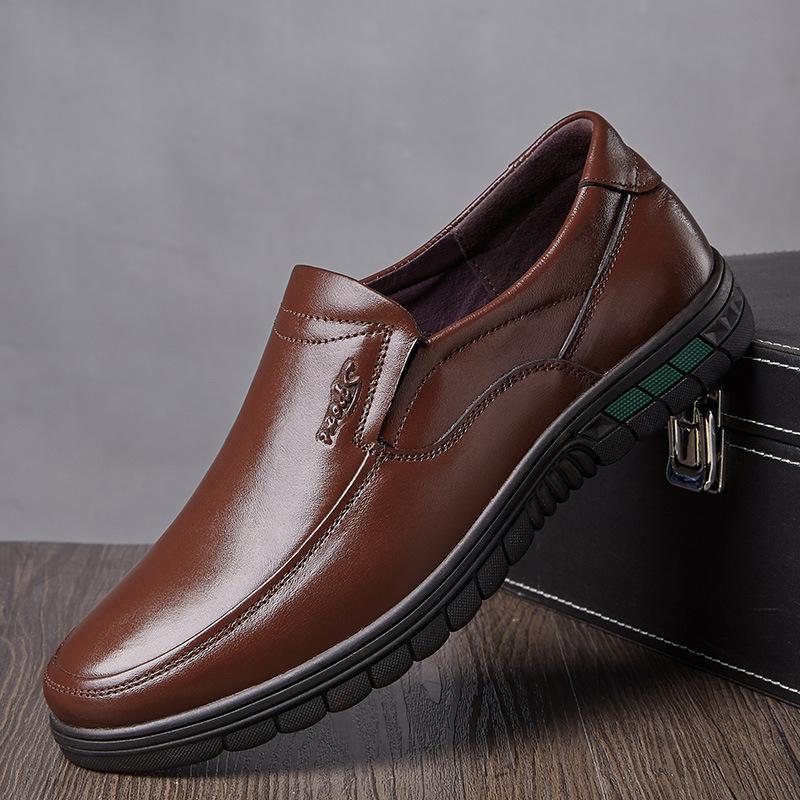 2025 autumn new leather shoes men's leather business casual shoes breathable men's shoes soft-sided one-pedal foot shoes