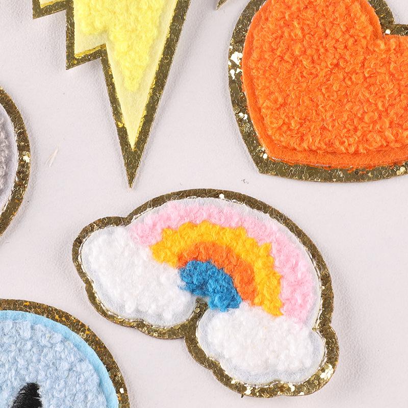 Embroidery label towel embroidery Phnom Penh Chenier smiley face badge lightning accessories cloth label patch embroidery cloth sticker