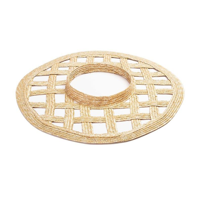 2022 hollow hand-woven large-brimmed straw straw hat outdoor beach travel style straw hat