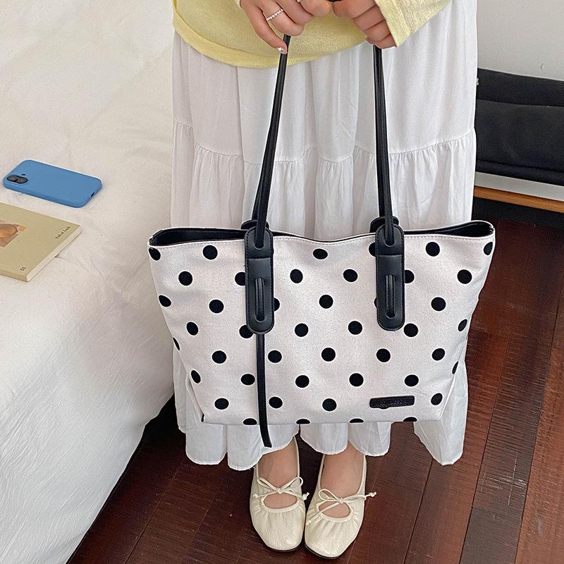 2026 Women's Korean Style Polka Dot Large Tote Bag – Versatile Commute Shoulder Handbag with Spacious Capacity