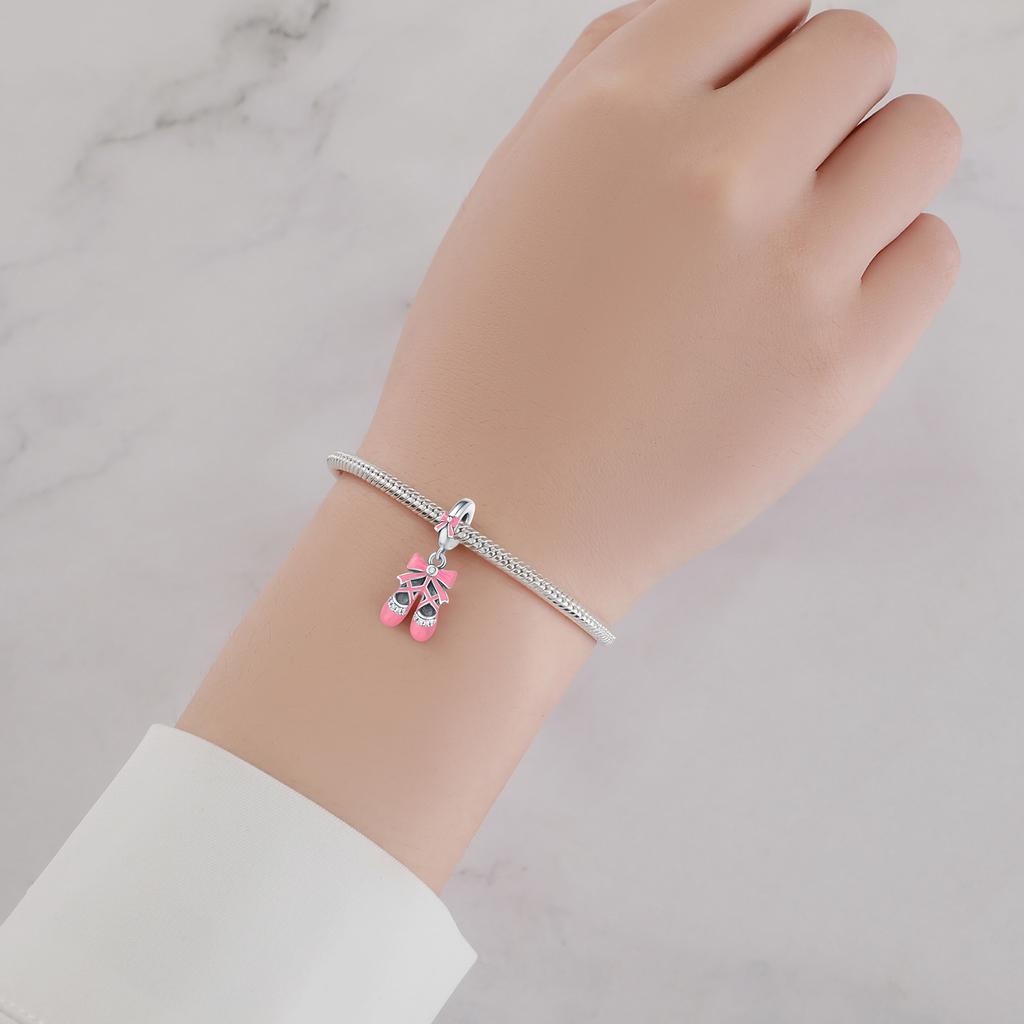 Original Copper Charms Luxury Dance Shoe Pendant Beads Fit Bracelet Diy Women Making Delicate Gift Jewelry