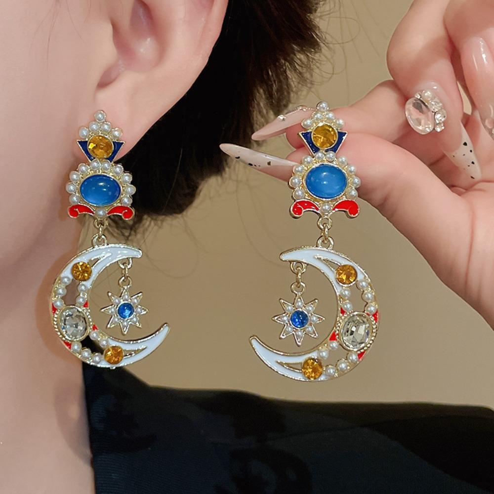 Ear Jewelry Star Pendant Earrings Light Luxury Moon Stud Earrings Vintage Earrings Women  Female