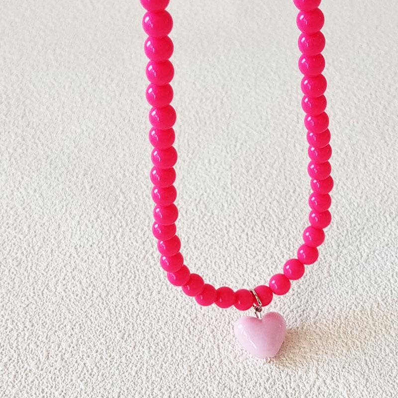 2024 Red Heart Beaded Choker Necklace - Women's Niche Design for New Year's Eve