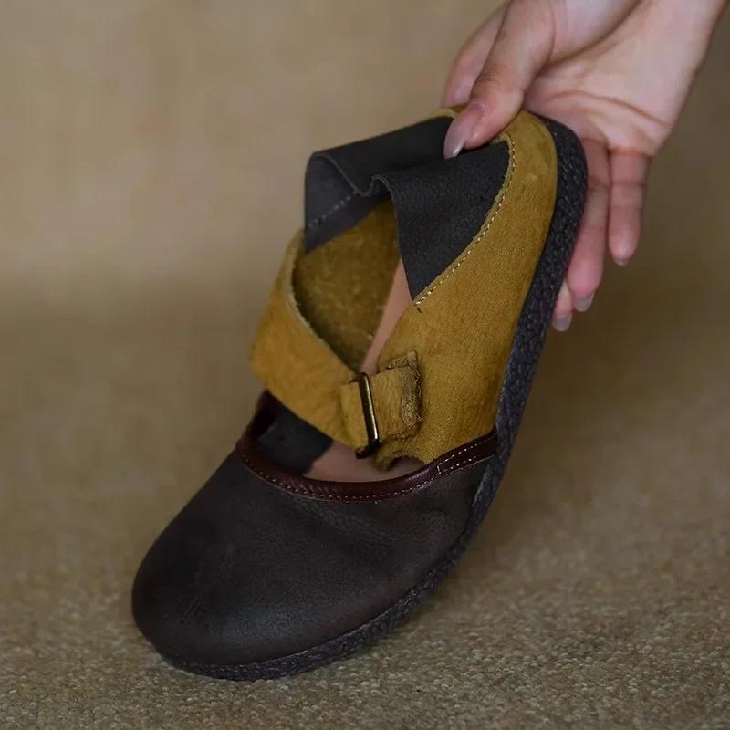 Nuove Pantofole Mezzepunte Chiusa Retro Autunno 2025 Versatili Slip-on con Suola Spessa per Donne Petite