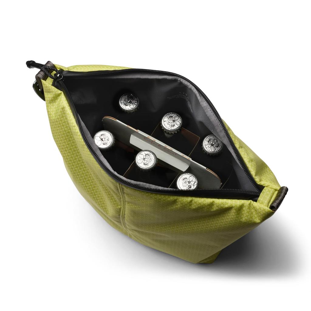 Bellroy Lite Cooler 10L Insulated Soft Cooler Bag with Bottle and Foldable Storage Kiwi Caddy, Capacity, Water-Resistant Lining, Opener, -