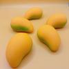 Squishy Mango Stress Balls Squeeze Toy Color-Changing Mango Handmade Squishy Fidget Balls Stress Relief Toy Gift