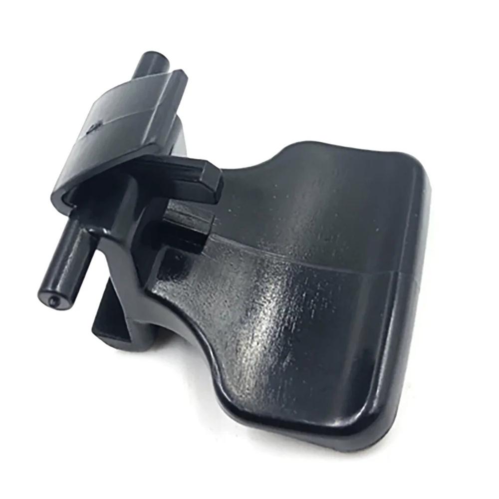 1× For 08-13 Nissan X-Trail T31 Central Armrest Box Handle Lock Clip 96666-T31S0