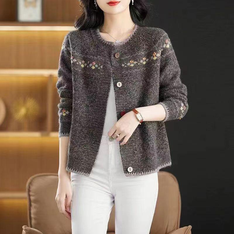 Women Sweater Coat Ladies Retro Jacquard Knitwear Cardigan Jacket Early Spring Autumn Western-Style Outerwear Loose Women Top