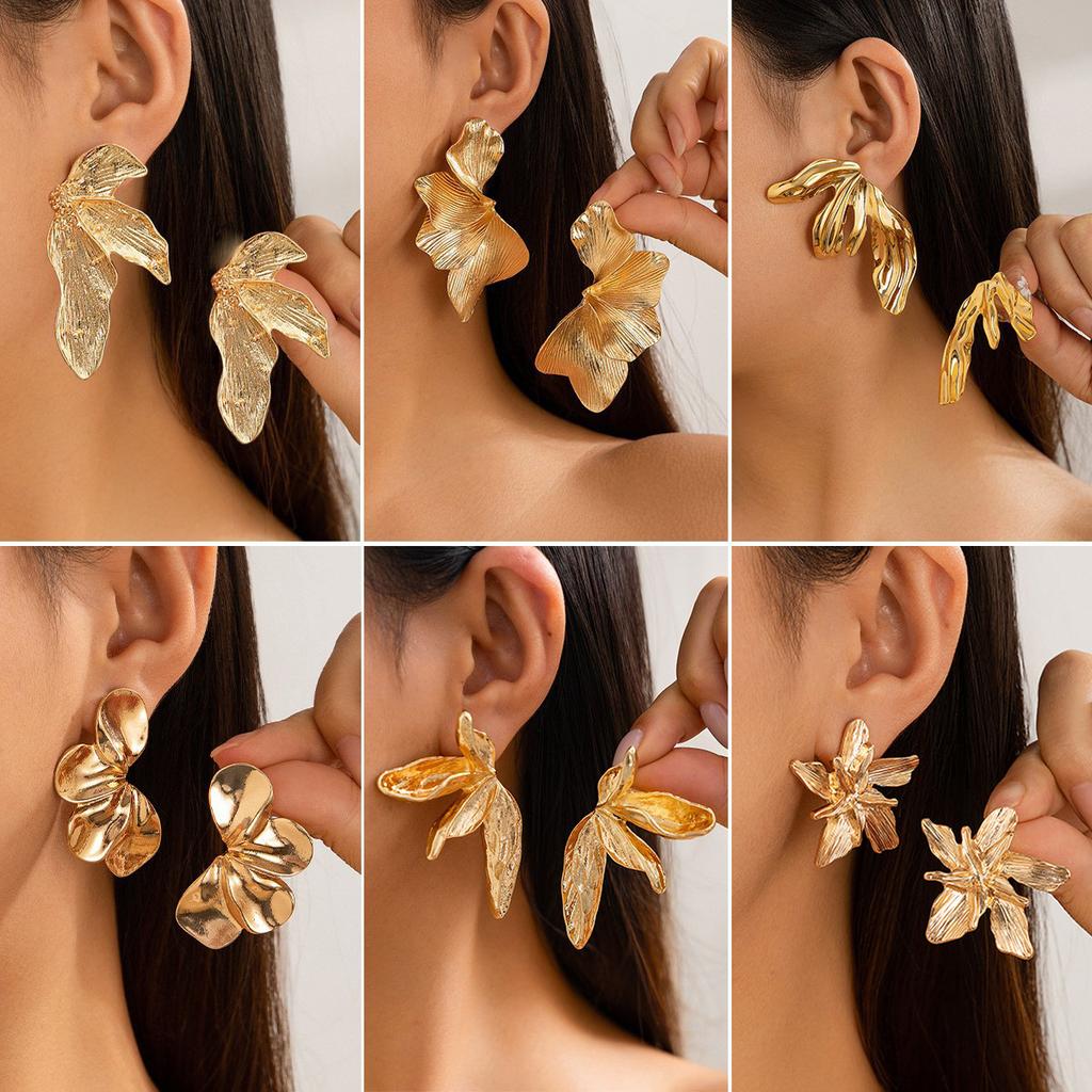 Retro Cold Wind Leaf Stud Earrings Female, Fashion Design Sense Metal Flower Earrings Earrings