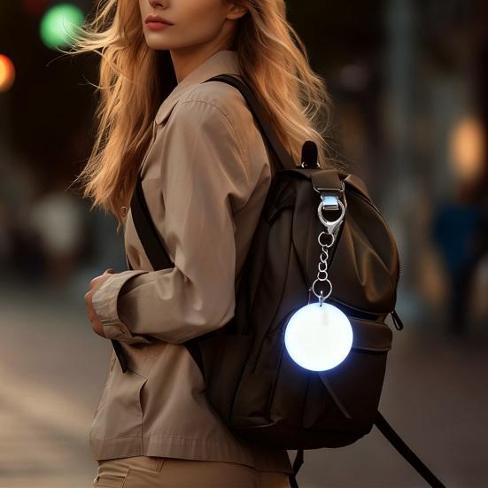 Sensorlys Oppladbar Mini Lommelykt Lommebok Nøkkelring med Berøring Og Automatisk Lyssensor Kompakt Hjerteformet Veskelys for Kvinner