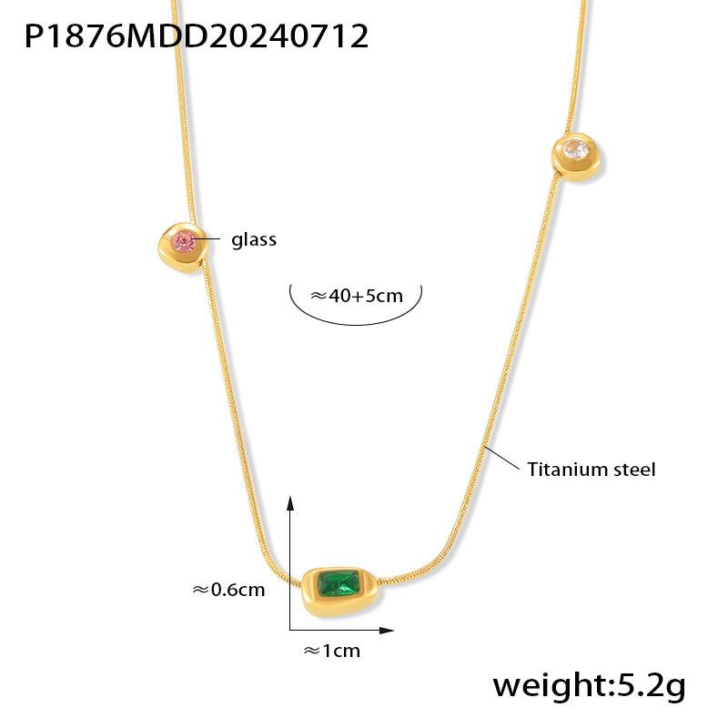 Retro European & American Three-Color Glass Stone Pendant Clavicle Chain in Layered Titanium, 18k Gold Plated Jewelry for Women