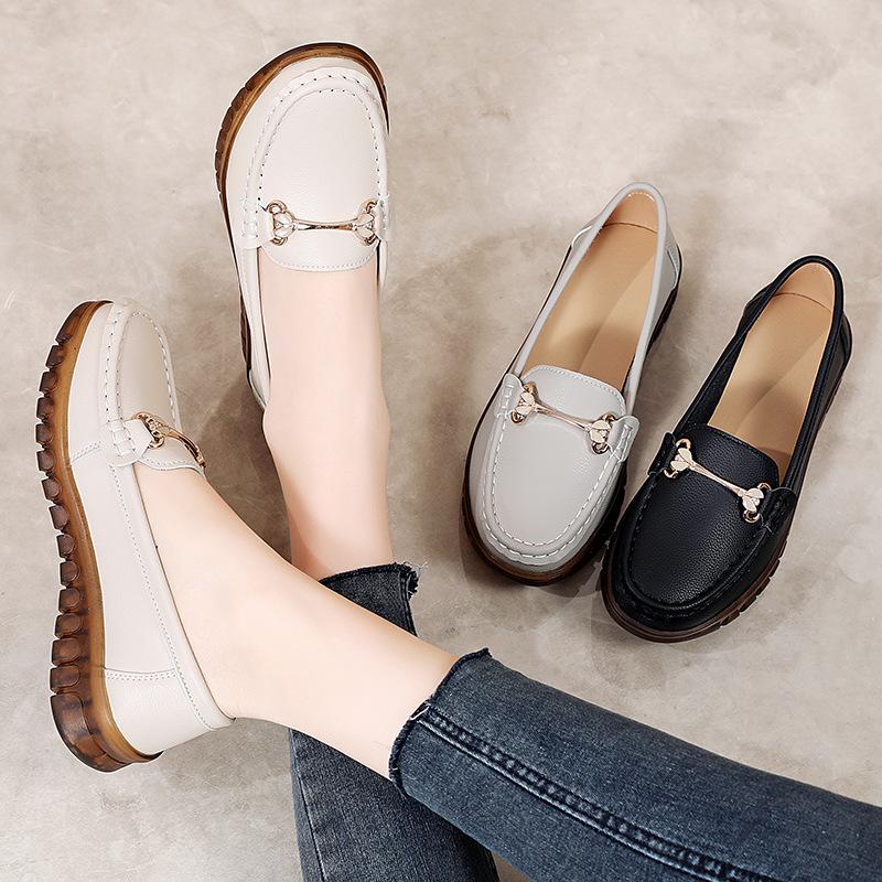 2023 Spring Women's Soft Loafers - Korean Style Metal Slip-ons, White Commuter Shoes for Mom
