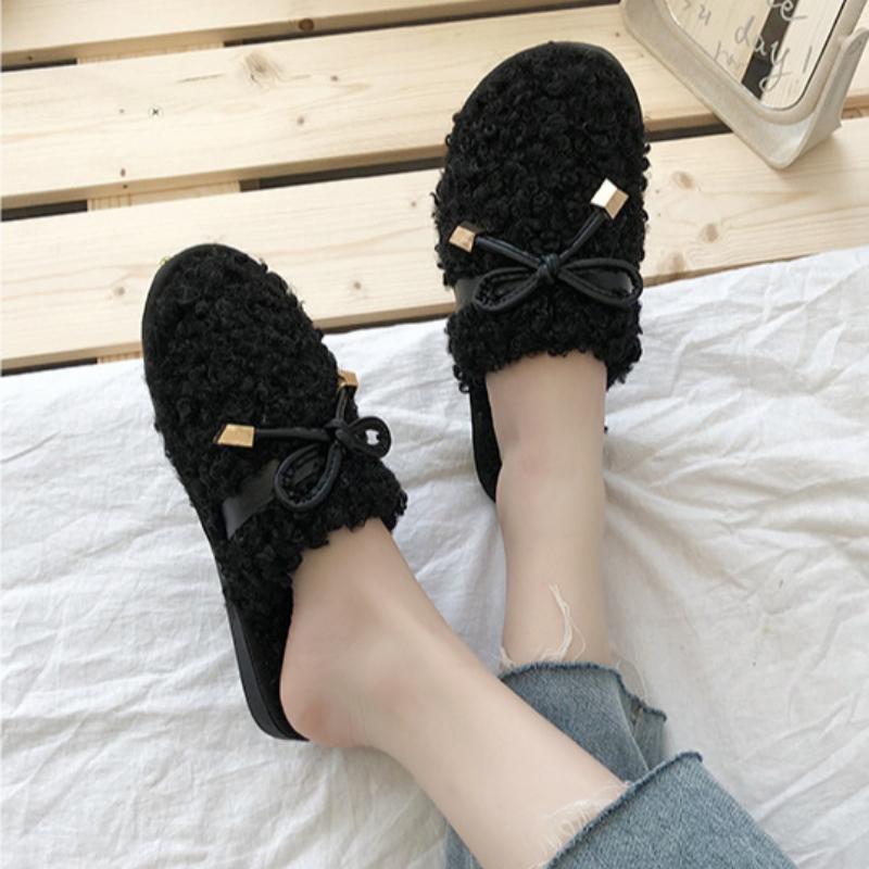 Autumn and winter Baotou hairy slippers, fashionable bow flat bottom anti slip wooden floor cover, foot hair mop