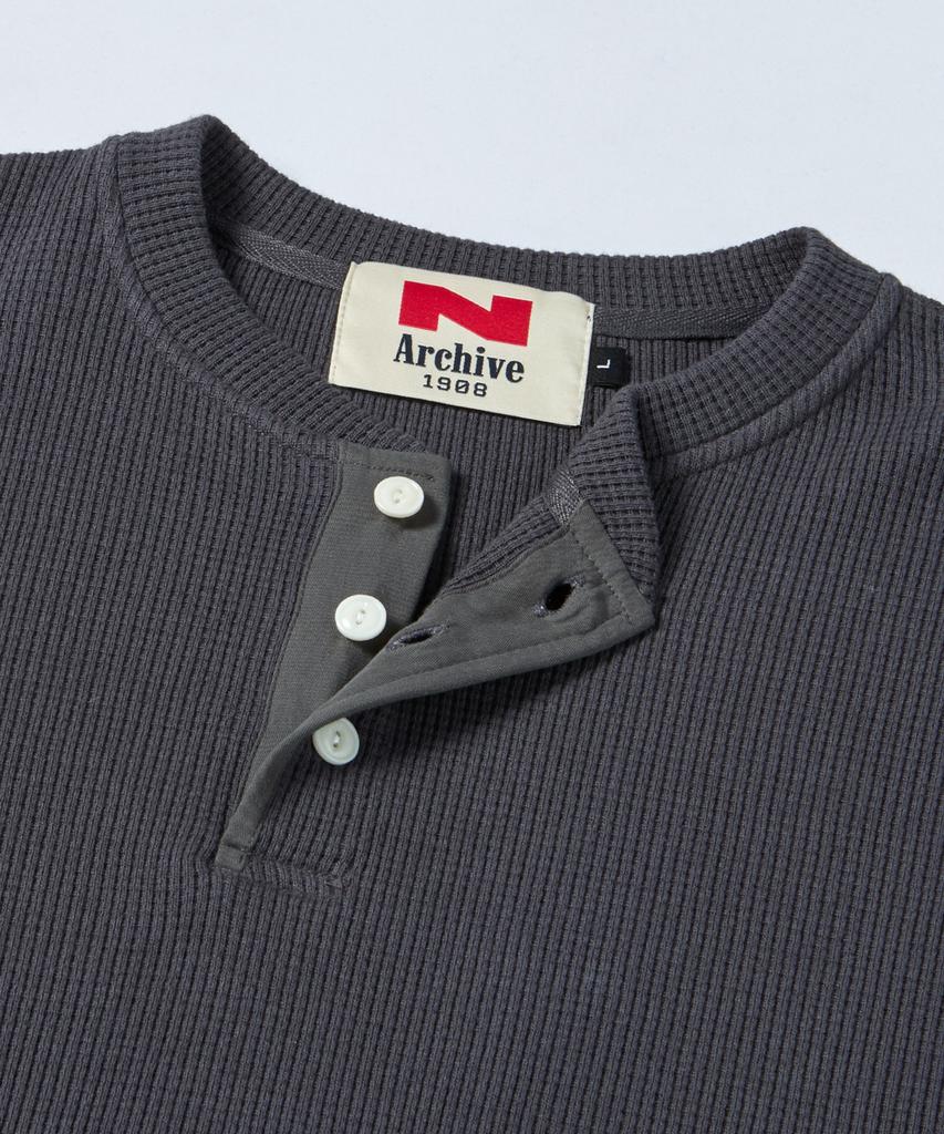 BEYOND CLOSET [Collection Line] Heavyweight Waffle Henley Neck T-Shirt Charcoal Gray