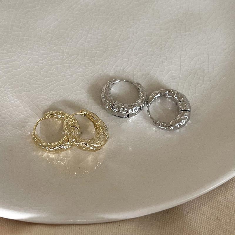 Cercei Croissant Lavă Irregulară Lux Ușor Senzualitate Senior Design Cerc Venos Elegant Ușor Minimalist Bijuterii Hoop