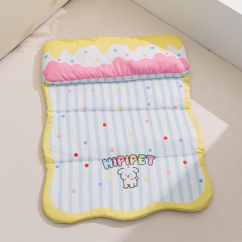Pet Striped Mat Foldable and Waterproof Suitable for Small and Medium-sized Dogs Cool Cat Bed Mattress