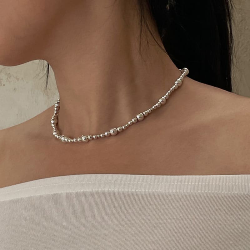 Melliv Flow Bead Ball Necklace_mvn52