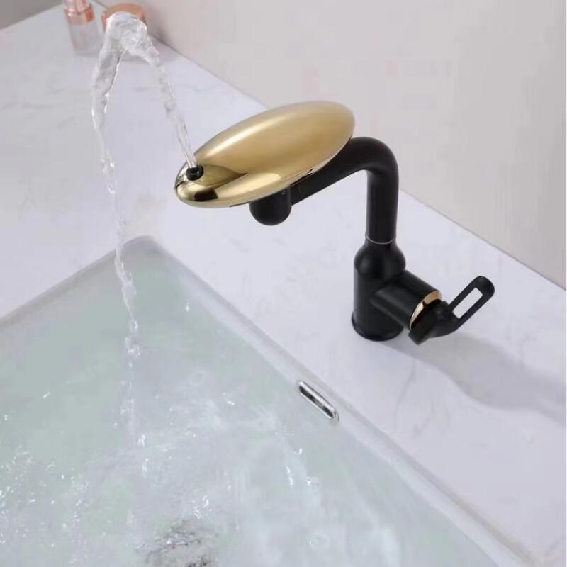 OEING Wall-Mounted Rotating Basin Faucet