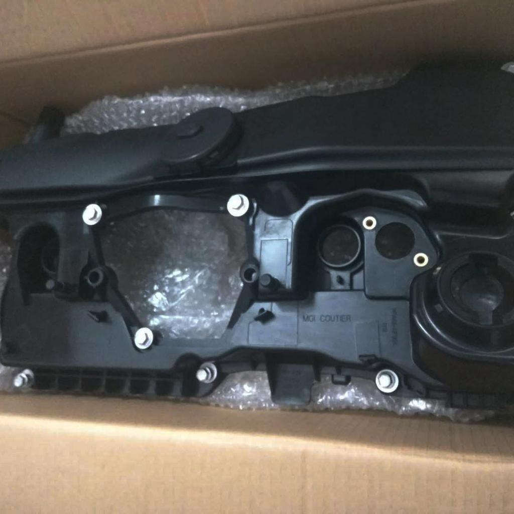BMW 3 Series E90 & 5 Series E60 Engine Valve Cover 11127552281