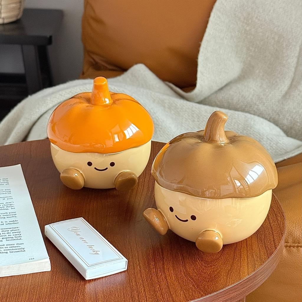 Cute Chestnut Shaped Multi-Functional Storage Jar,Ceramic,Round,Ideal for Floss, Toothpicks, and Makeup Brushes,Perfect for Living Room,Bedroom Vanity