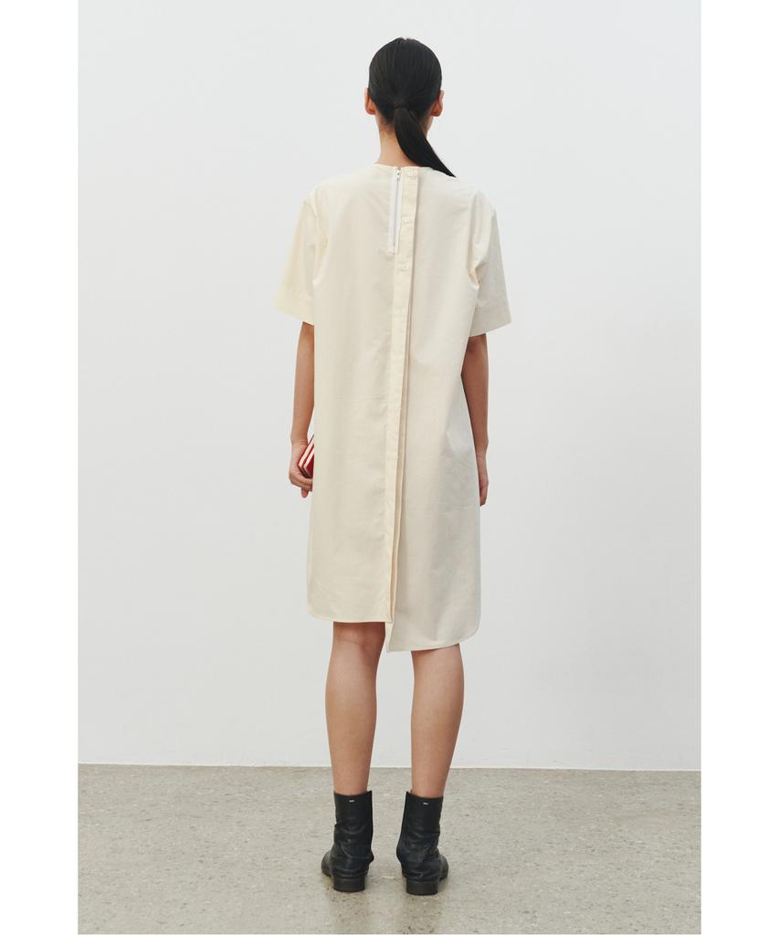 Recorde Mock Neck Split Dress_Rqdam25572Ivx