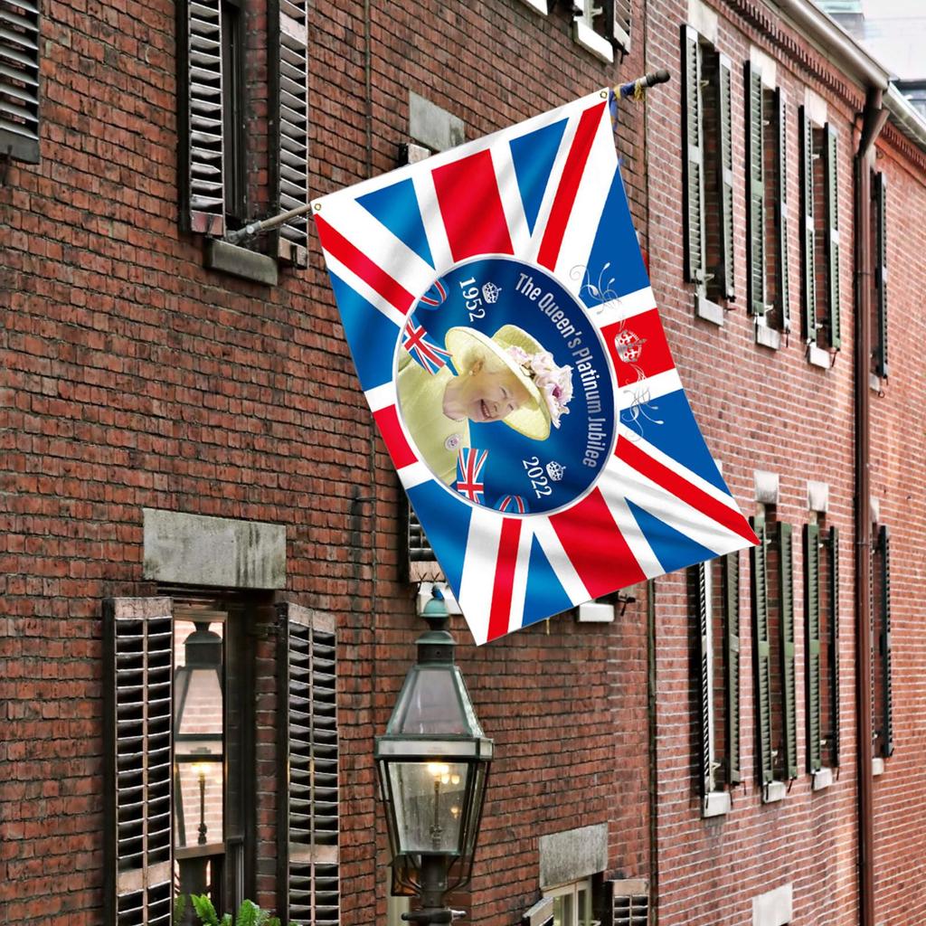Platinu-m Jubile-e Flag,GB Unio-n Jack 70 Years Jubile-e Decorations 2022, Flag Featuring He-r Majest-y The 2022