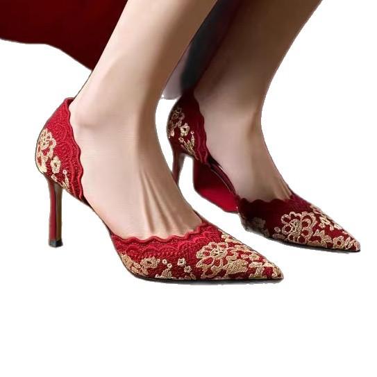 Chinese embroidery red high heels women's summer 2025 new temperament Xiuhe wedding dress two wear wedding shoes bridal shoes