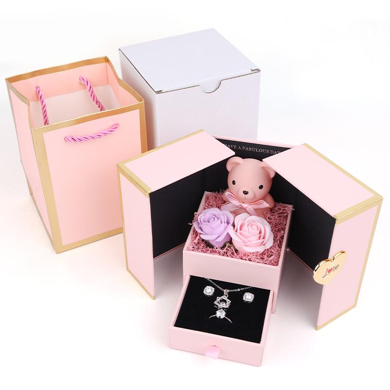 

Jewelry Gift Box for Necklaces - Elegant Packaging for Small Gifts