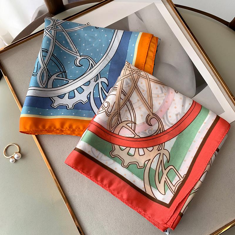 1116 Korean Version of the New Spring and Autumn Printing Fashionable and Simple Small Silk Scarf Women's Decorative Scarf Square Scarf Dual-purpose 