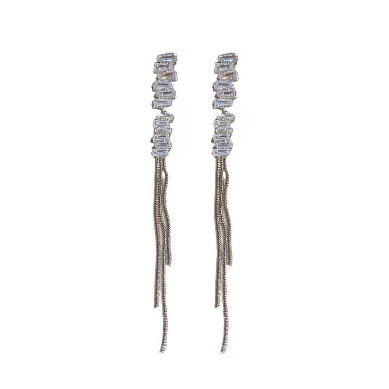 Wheat Ear Tassel Fashion Versatile Stud Earrings Women's Long Light Luxury Design Earline Personality High-end Temperament Ear Jewelry