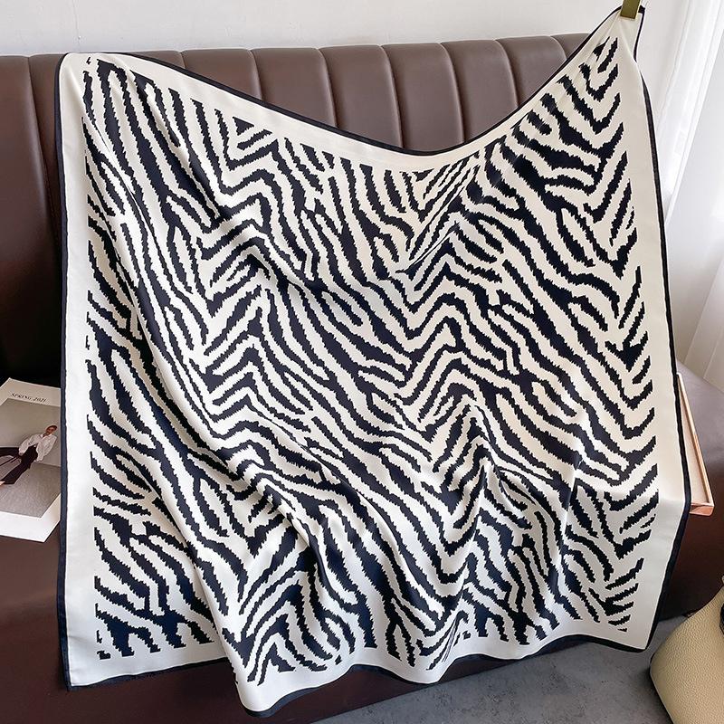 Luxury Brand Square Scarf Design Shawl Wrap 90cm Print Twill Silk Women Hijab Female Foulard Headband Bandana