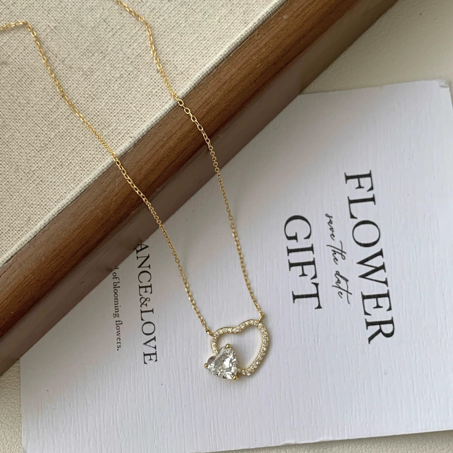 Fashion Jewelry 925 Sterling Silver Heart Zircon Pendant Necklace Women 18K Gold Plated 925 Silver Clavicle Necklace 40+5cm