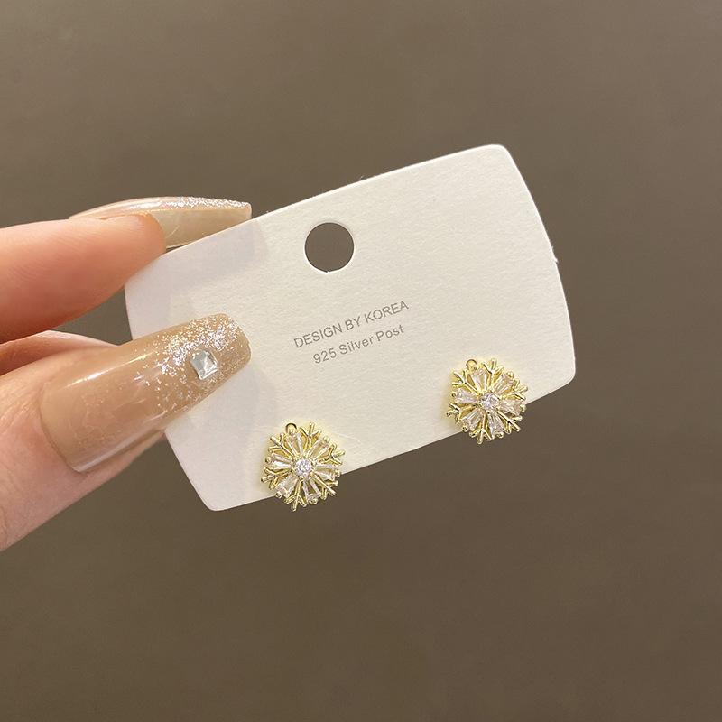 

Stylish Unique And Zircon Snowflake Earrings Females For StyleB