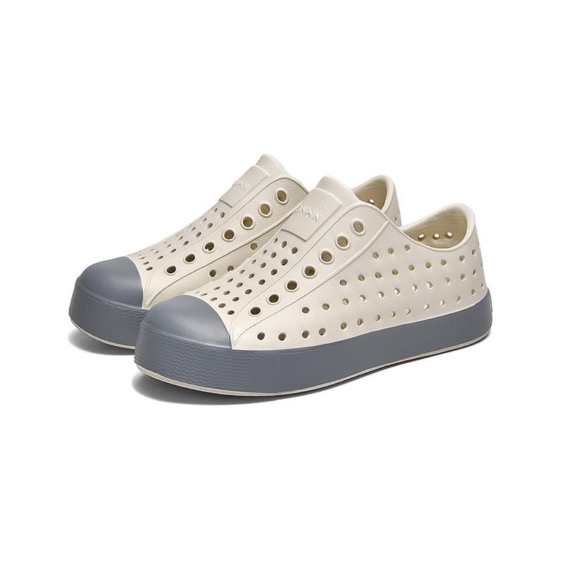 

Children s Non-Slip Waterproof Summer Beach Sandals - Boys and Girls Hollow Shoes 34 (J3, 21.6cm)