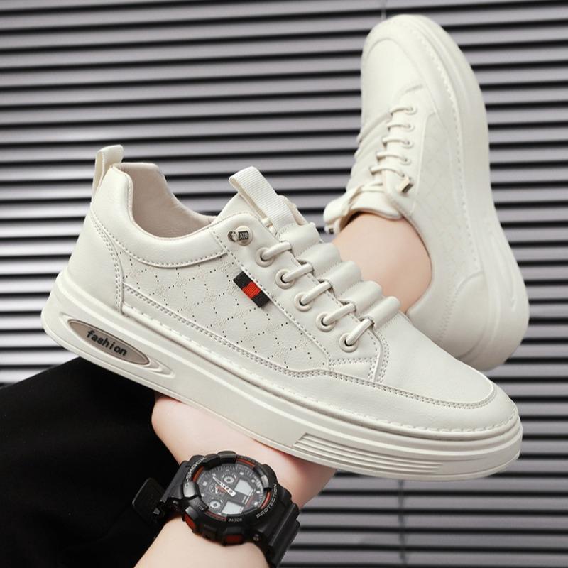 Mode Herren Freizeitschuhe aus Leder Sommer Neuer Trend Vielseitige Lässige Sportliche Board-Schuhe Herren Mode Luxus Herren Sneaker Zapatos De Hombre