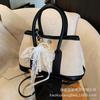 Large capacity messenger bag women's 2025 new fashion niche design shoulder handbag Korean version casual bucket bag