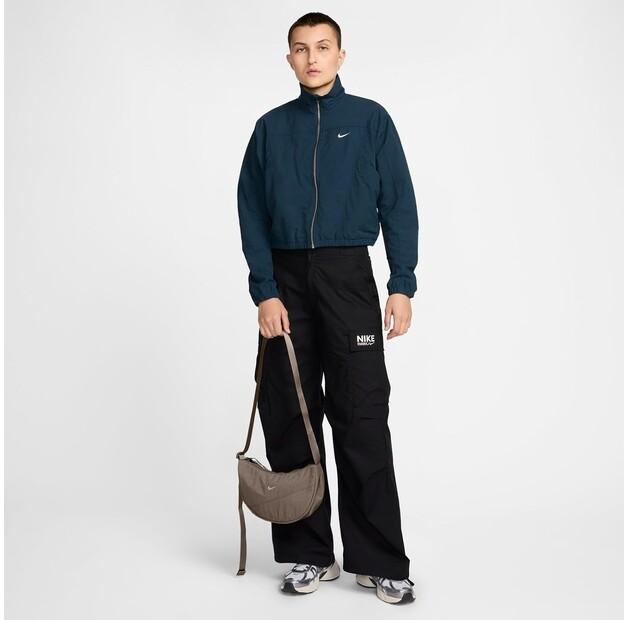 Tasche Nike Aura Crescent Umhängetasche minkbraun/matt silber (HQ4370-214)