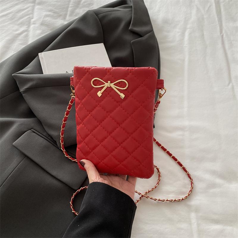 2025 autumn and winter new simple and versatile lightweight women's shoulder messenger bag change bag chain mobile phone women's bag trend