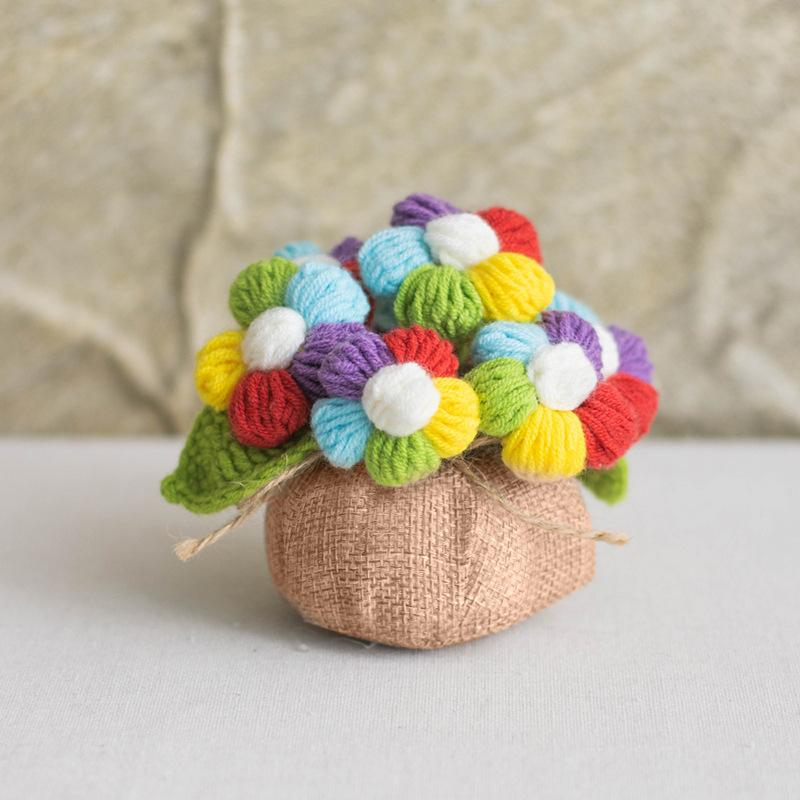 2025 Knitted Flowers Potted Cute Crochet Flowers Knitting Flower Wedding Guest Gift Crochet Rose Sunflower Table Decor