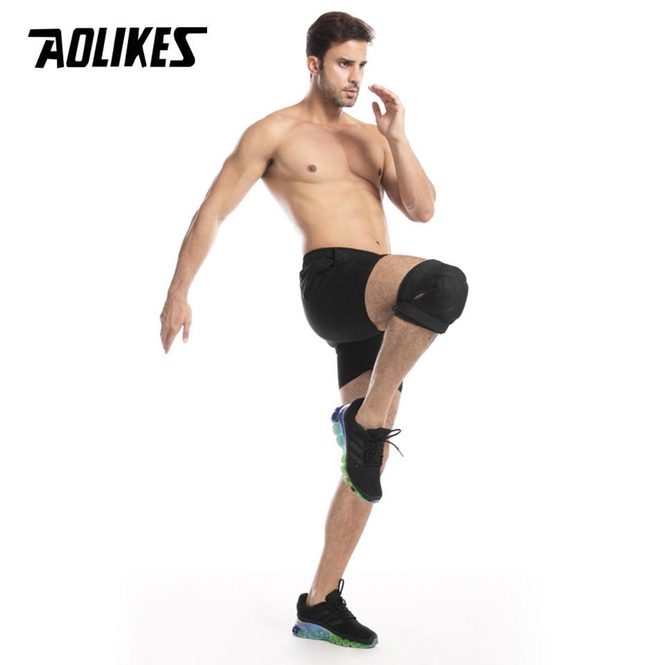 AOLIKES 1 Paar Knieschützer für Sportarten Verstellbar Schwarz Verdickte Schwammstütze Knieschoner Sport Rutschfest Kollisionsvermeidung Knieschützer