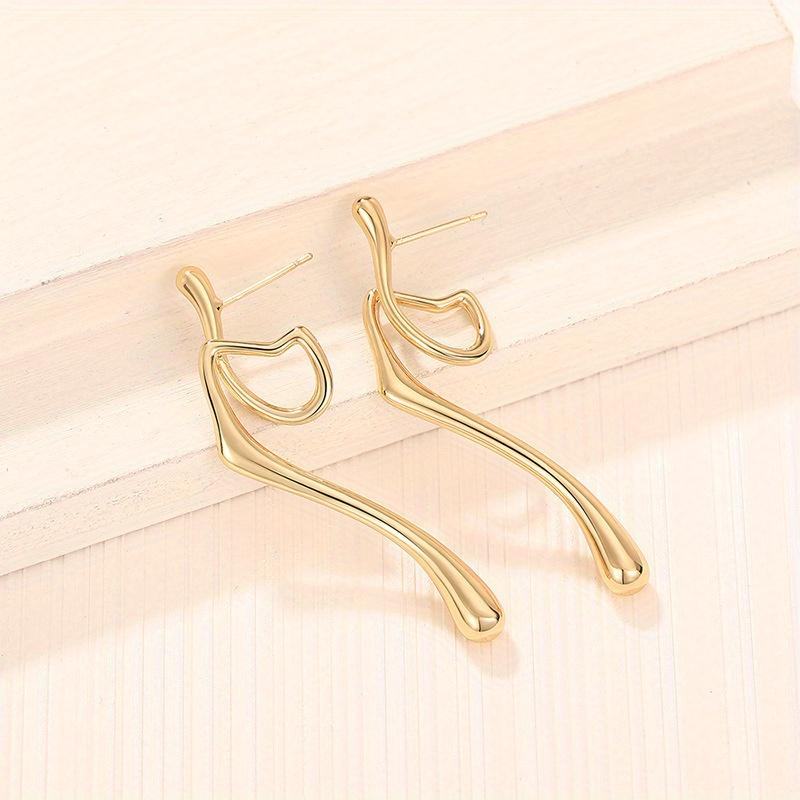 1Pc Fashion Pleated Earrings, Exaggerated Irregular Lines, Fashion Earrings